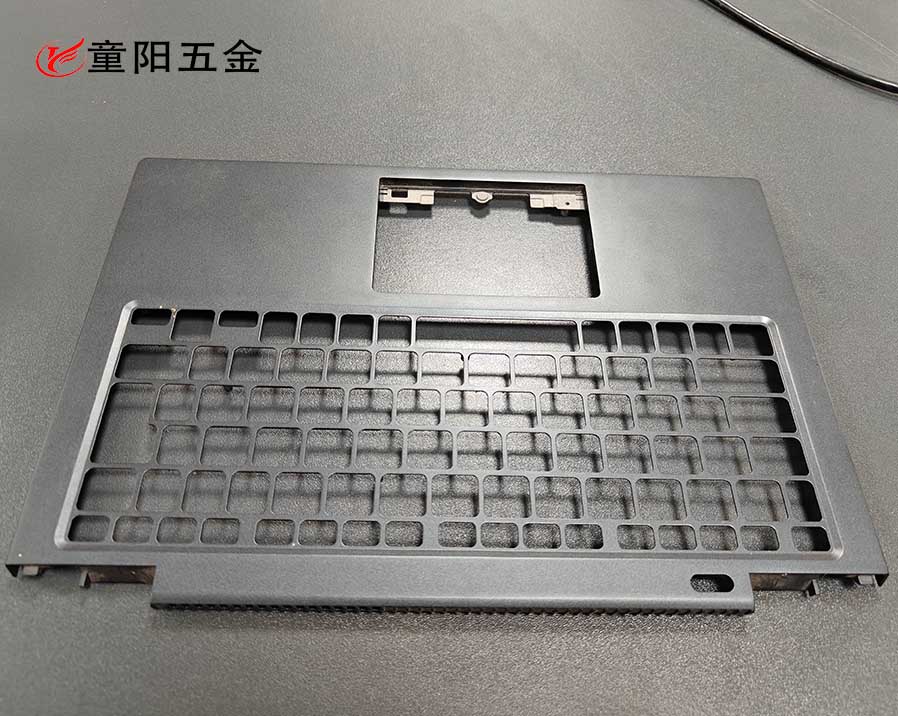 筆記本電腦外殼 鎂合金製品 合（hé）金壓鑄加工