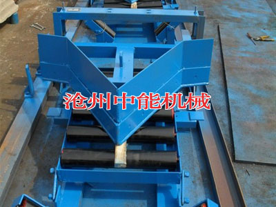 雙側犁（lí）式卸料器